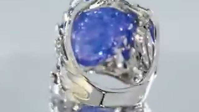 Золотое кольцо с драгоценными камнями, арт. 1967 смотреть онлайн