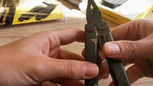 Leatherman Wave® Plus Black Multitool Molle Sheath