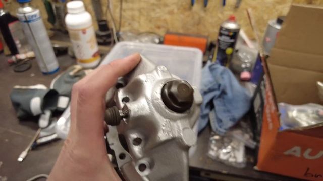 Уронил машину и другой прогресс — Alfa Romeo 75 смотреть онлайн