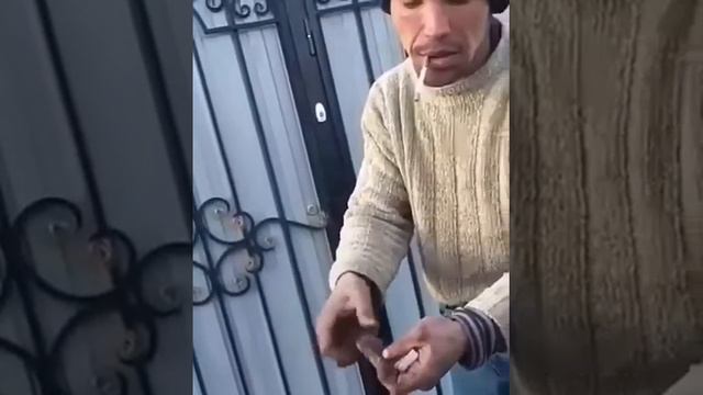 просто посмотрите это видео. мужик жжет смотреть онлайн