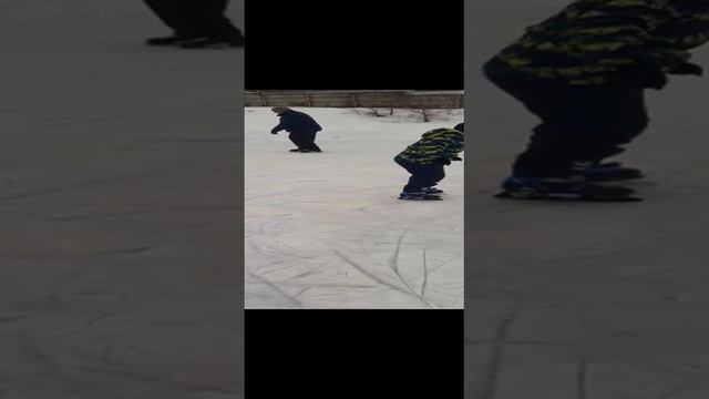 я учусь кататься на коньках,мне нравится кататься на катке смотреть онлайн