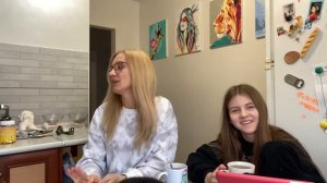 ВЛОГ Кира получила долгожданную посылку / Мама возмущена