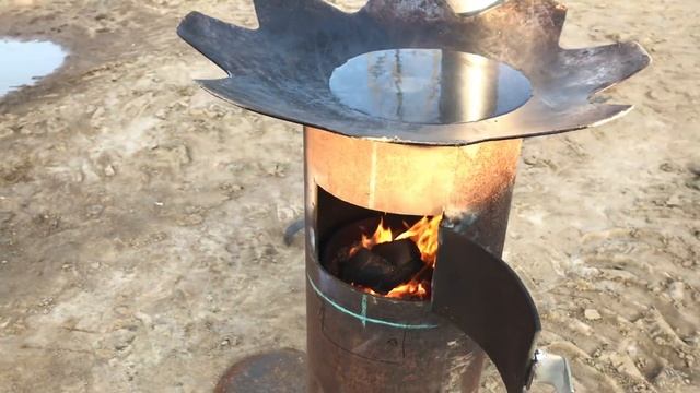 Печь для казана нового типа. Пламя горит вниз смотреть онлайн