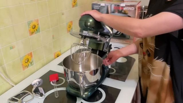 У НАС ПОЯВИЛСЯ НОВЫЙ ПОМОЩНИК! ГОТОВИМ ПИРОГ С ЯГОДАМИ! НАША ФЕРМА! ЖИЗНЬ ПРОСТЫХ ЛЮДЕЙ В ДЕРЕВНЕ! смотреть онлайн