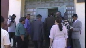 Первый президент Николаев в Кемпендяя 1998 г. .mp4