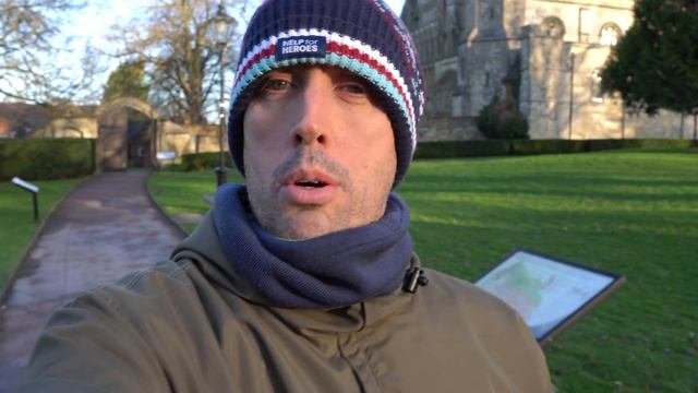 Sigma 18-50mm f2.8 Vs Sony 16-50mm F3.5-5.6 KIT LENS | The Battle of the Compact ZOOMS! смотреть онлайн