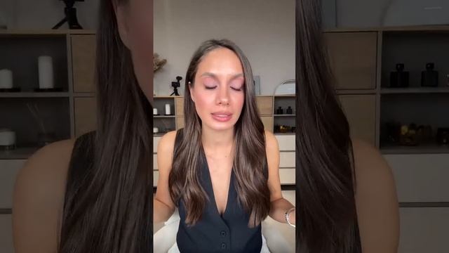 16 мск Unpacking c Леной Богданович смотреть онлайн