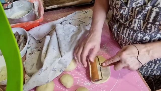 ПРОСТО И ВКУСНО.......РЕЦЕПТ ДРОЖЖЕВОГО ТЕСТА ,ДЕРЕВЕНСКИЙ РЕЦЕПТ..