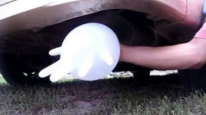 Надувание перчатки выхлопными газами