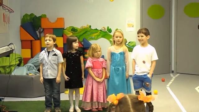 Вокал Праздник мальчиков и девочек 2015 Песня про маму смотреть онлайн