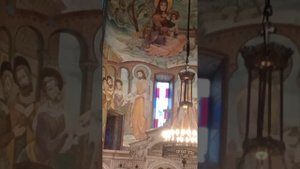 Церковь  СВЯТОГО ГЕОРГИЯ (КВАШУЕТИ). Фреска  Ладо Гудиашвили БОГОМАТЕРЬ  С МЛАДЕНЦЕМ.