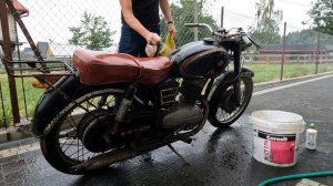 I RESCUED A 1961 PANNONIA DELUXE MOTORCYCLE THATS BEEN SITTING FOR OVER 30 YEARS IN POLAND !