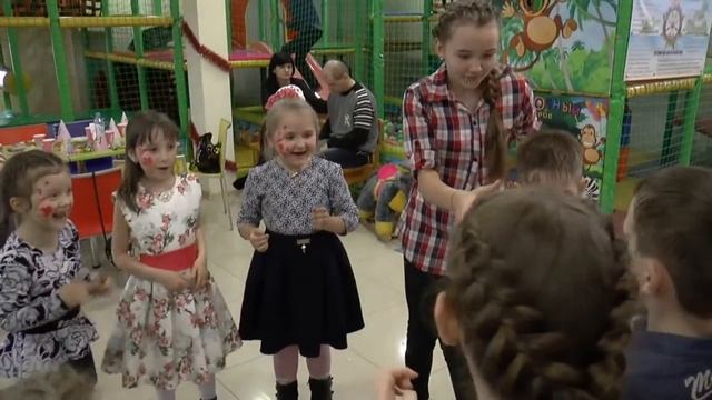 День рождения Полины (7 лет) смотреть онлайн