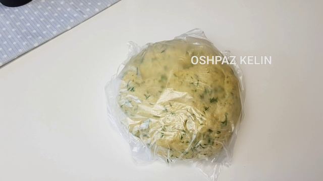 Не успела поставить на стол тут же смели.Лепешки с зеленью смотреть онлайн