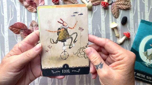 "The Drifting Moon Tarot" - Deck Walkthrough