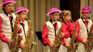 Юные саксофонисты Детский эстрадный ансамбль "Озорные ребята"