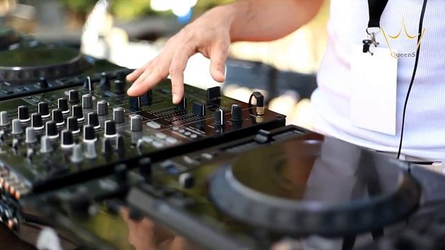 Queens Code @ Mit Penha (Guimarães) 3.06.2011 by Agência Queens смотреть онлайн