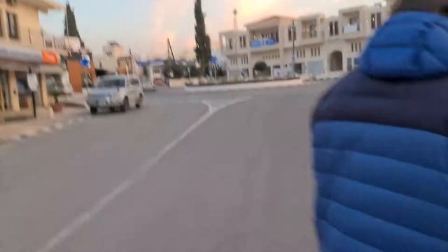 КИПР влог: из Пафоса в Полис/ водопад в Криту Тера /румтур в отеле ELYSIA park apartments смотреть онлайн