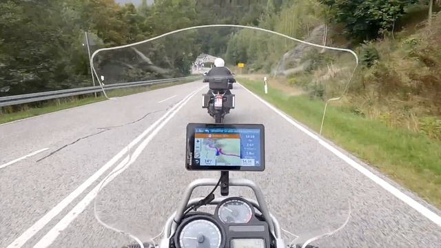 Поездка в Альпы. День первый, из Берлина в Пльзень. смотреть онлайн