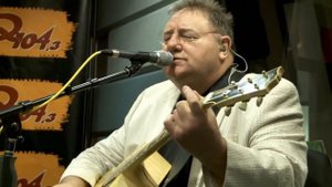 Greg Lake  :Lucky Man live