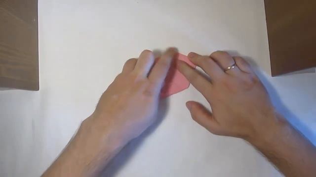 Оригами каноэ из бумаги