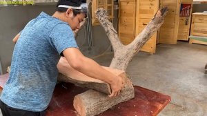 Unique Designs And Ideas From Dry Wooden Trunks // Old Wooden Bench Made Of Trunk In Forest