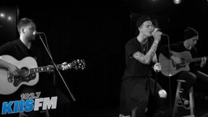 The Neighbourhood - Sweater weather (LIVE) KIIS FM