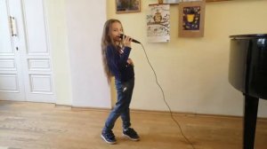 "Заводная обезьяна" - исполняет Екатерина Лукашина,