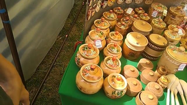 ТИХВИНСКАЯ ЯРМАРКА В ХОЛУЕ . Мои покупки , гуляю с детьми . смотреть онлайн