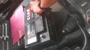 Mercedes C class W203 battery replacement