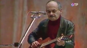 Булат Окуджава, его песни звучали в фильмах «Белое солнце пустыни», «Белорусский вокзал»