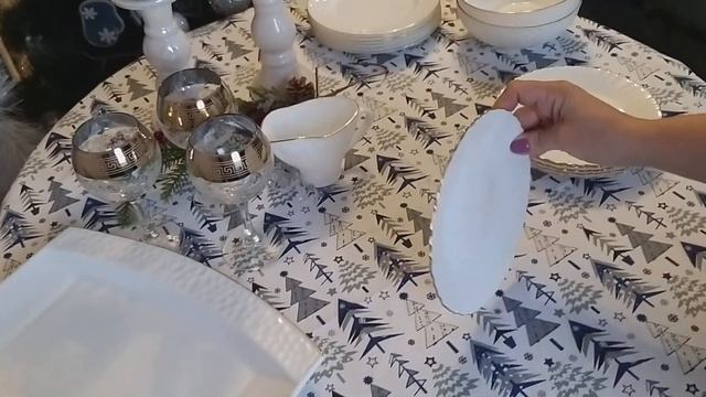 ФИКС ПРАЙС НАМ В ПОМОЩЬ.СЕРВИРОВКА НОВОГОДНЕГО СТОЛА ПОСУДОЙ ИЗ МАГАЗИНА FIX PRICE.ШИКАРНО И КРАСИВ