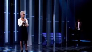Labrinth ft. Emeli Sandé - Beneath Your Beautiful (Live at The X-Factor 2012 HD)