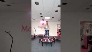 Как правильно выполнять упражнения на батуте?