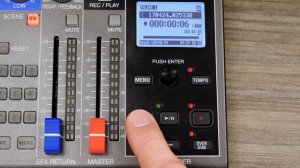 Zoom LiveTrak L-12: Overdubbing