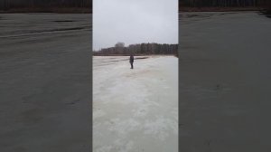 Весьегонск Рыбинское водохранилище . ручей Глубокий 2023  .4 апреля база Волчица