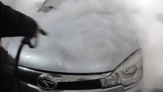 Паровая машина Okay Energy для очистки автомобилей сухим и мокрым горячим паром. смотреть онлайн