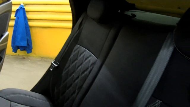 Чехлы на Hyundai Solaris, серии "Aurora" - серая строчка, ромбы