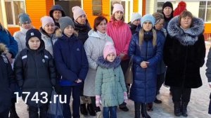 Жители Южного Оренбурга записали видеообращение к президенту Владимиру Путину по поводу школы №65