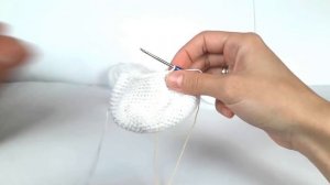 Мышка крючком. Вязаная мышка. Схема мышки. Игрушки крючком. Вязание для начинающих (Урок 1 Голова)