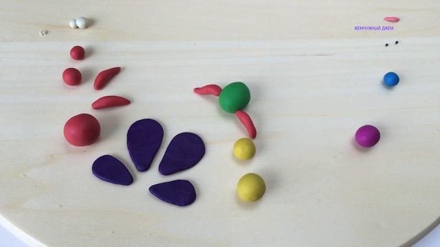 КАК СДЕЛАТЬ СТРЕКАЗУ ИЗ ПЛАСТИЛИНА.