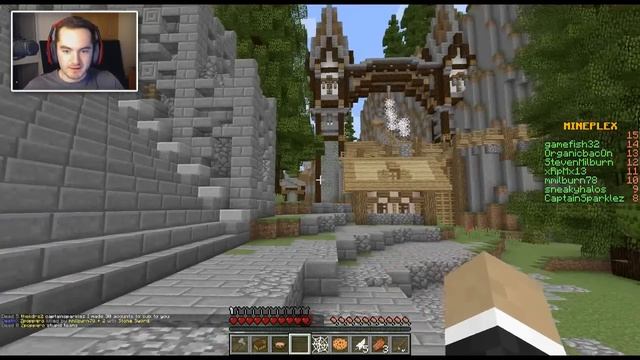 REUNITED AT LAST - Minecraft Hunger Games смотреть онлайн