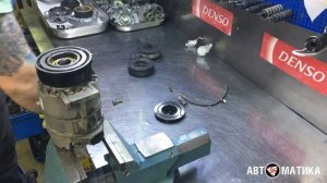 BMW X5 E70 3,0 DIESEL. Замена подшипника и муфты компрессора кондиционера
