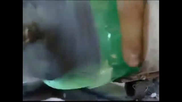 Бутылкорез. Как отрезать дно у пластиковой Пэт бутылки.