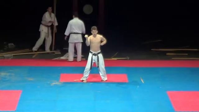 Показательные выступления в МТЛ Арена смотреть онлайн