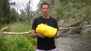 Как стирать одежду всегда и везде в путешествии по миру?