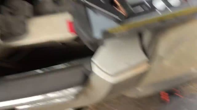 Apro La Hiunday Della Matriarca Senza Chiavi смотреть онлайн