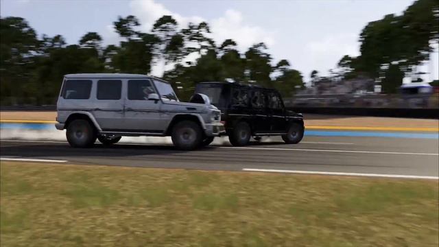 Mercedes - Benz G65 AMG vs G65 / Forza Motorsport / FORZA Horizon 5 / Forza Horizon смотреть онлайн