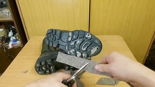 Антигололёдная самоделка от которой обувь на льду не скользит Хитрость войлок на подошву смотреть онлайн