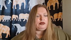 НОВИНКА-АРОМАТ YVES SAINT LAURENT BLACK OPIUM LE PARFUM. ПОГОВОРИМ О ФЛАНКЕРАХ?